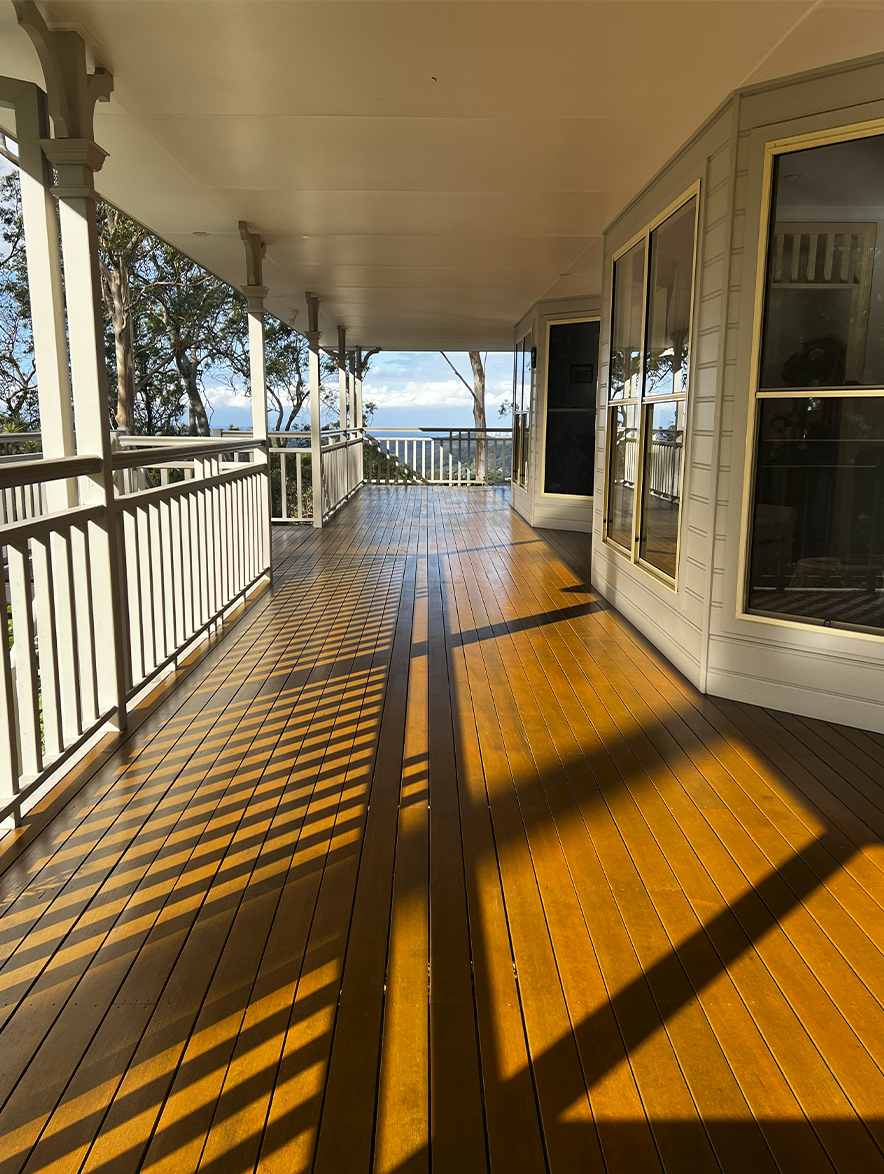 deck painting work in Byron Bay