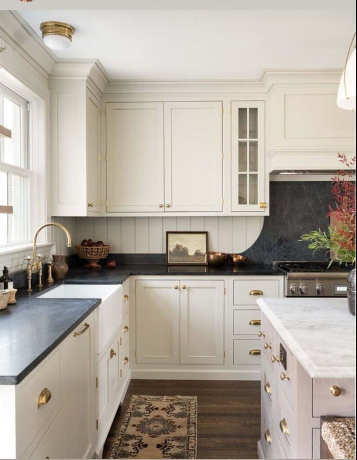 professional kitchen cabinet painting in Byron Bay
